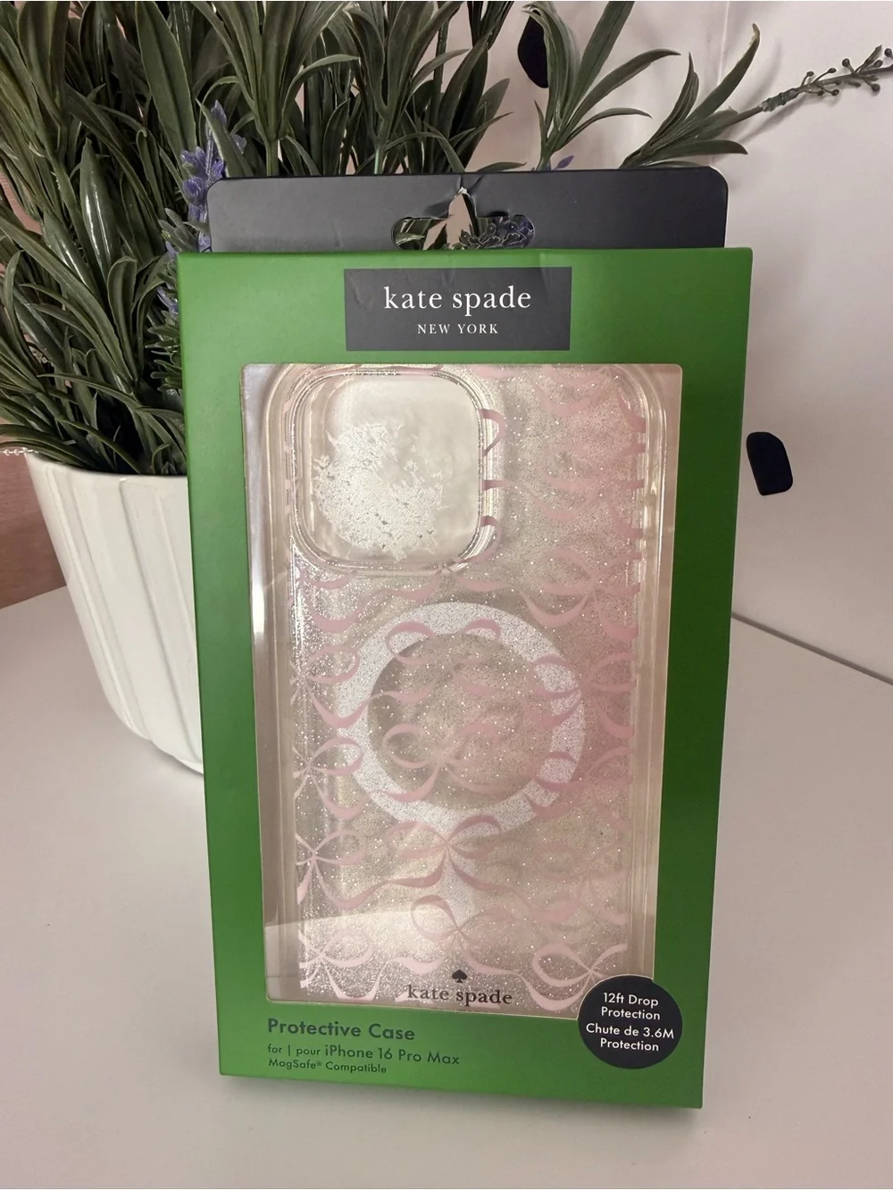 kate spade Glitter Pink Protective Case with White Ring Detail BIN/D